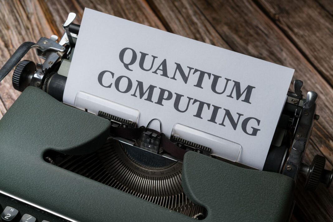 Komputery kwantowe w kryptografii: kiedy RSA przestanie chronić dane i jak wdrożyć post-quantum security?